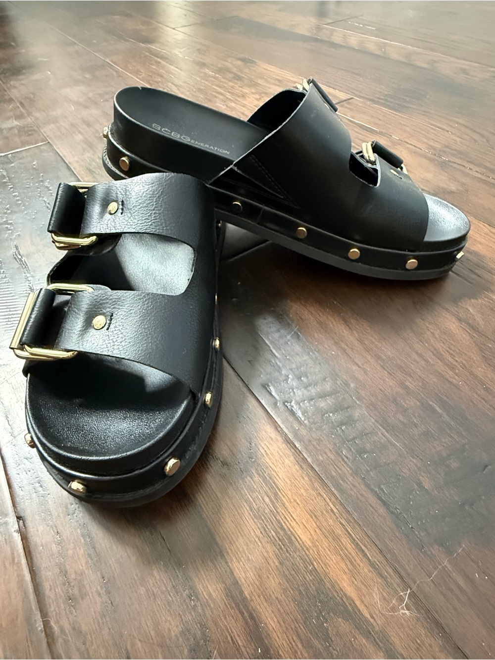 BCBGeneration Bamba Platform Sandal